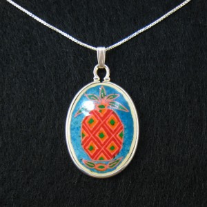 pineapple necklace